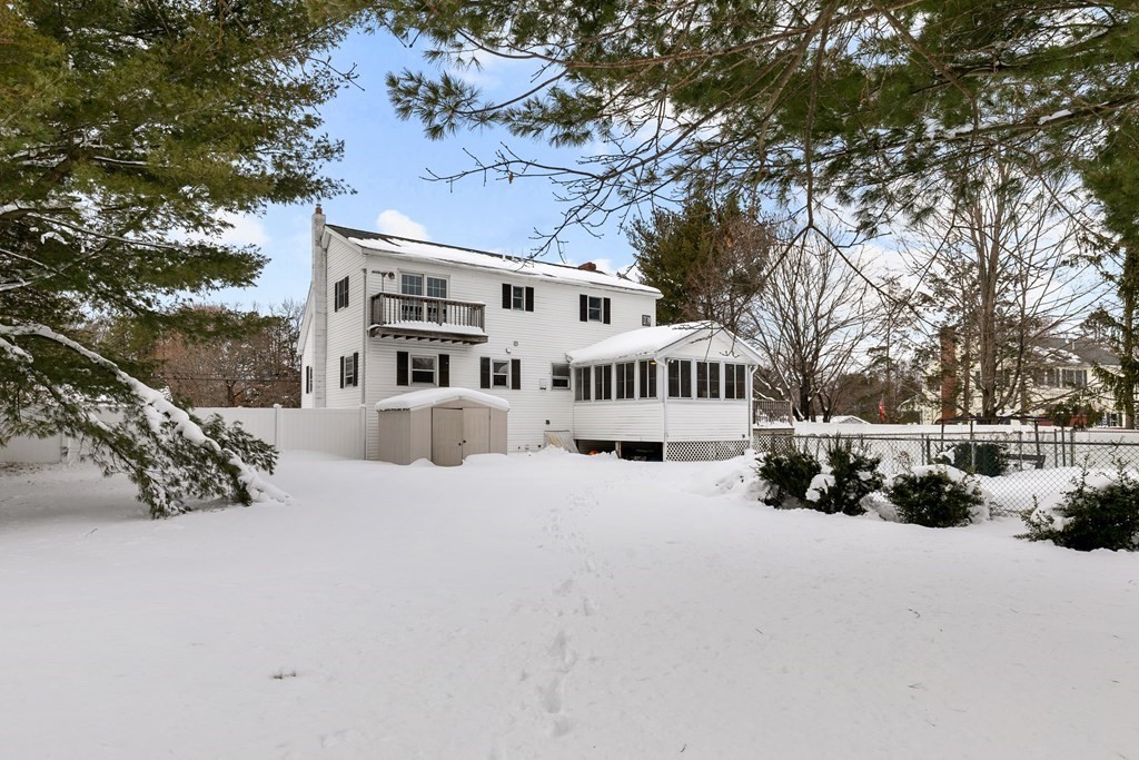 11 Harvard Road Groveland, MA 01834 - Photo 5 of 42 Gallery Image 5