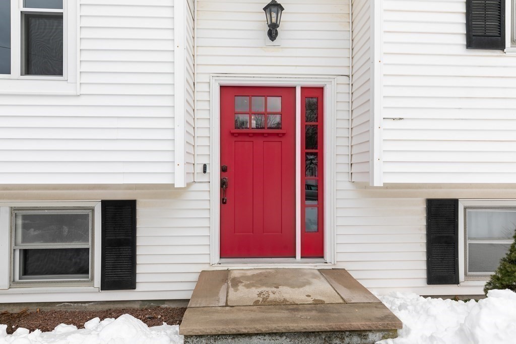11 Harvard Road Groveland, MA 01834 - Photo 9 of 42 Gallery Image 9