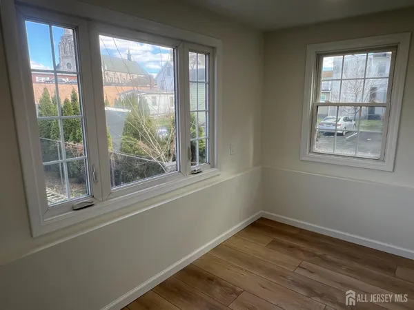 $1,950 | 33 Obert Street, Unit 1B, South River, NJ 08882