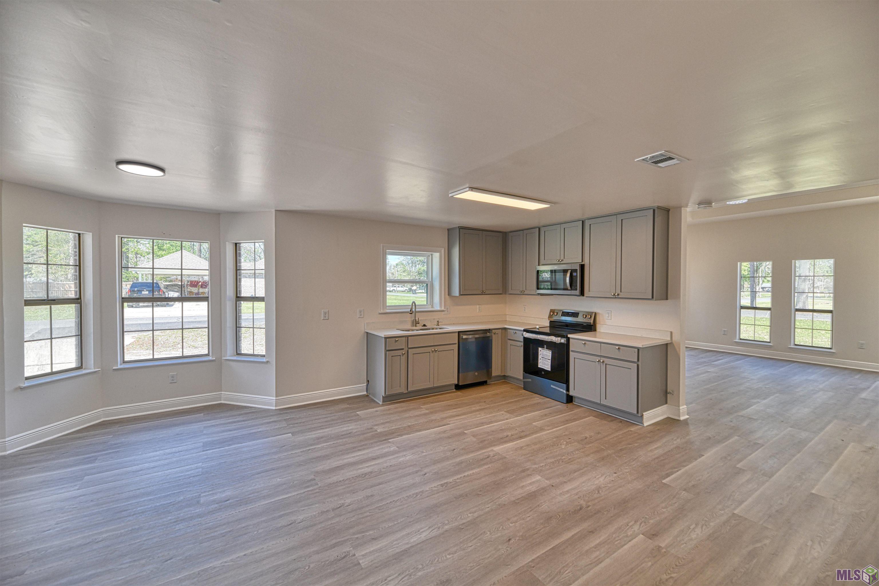 7618 Chairman Avenue Baton Rouge, LA 70817 - Photo 8 of 19
