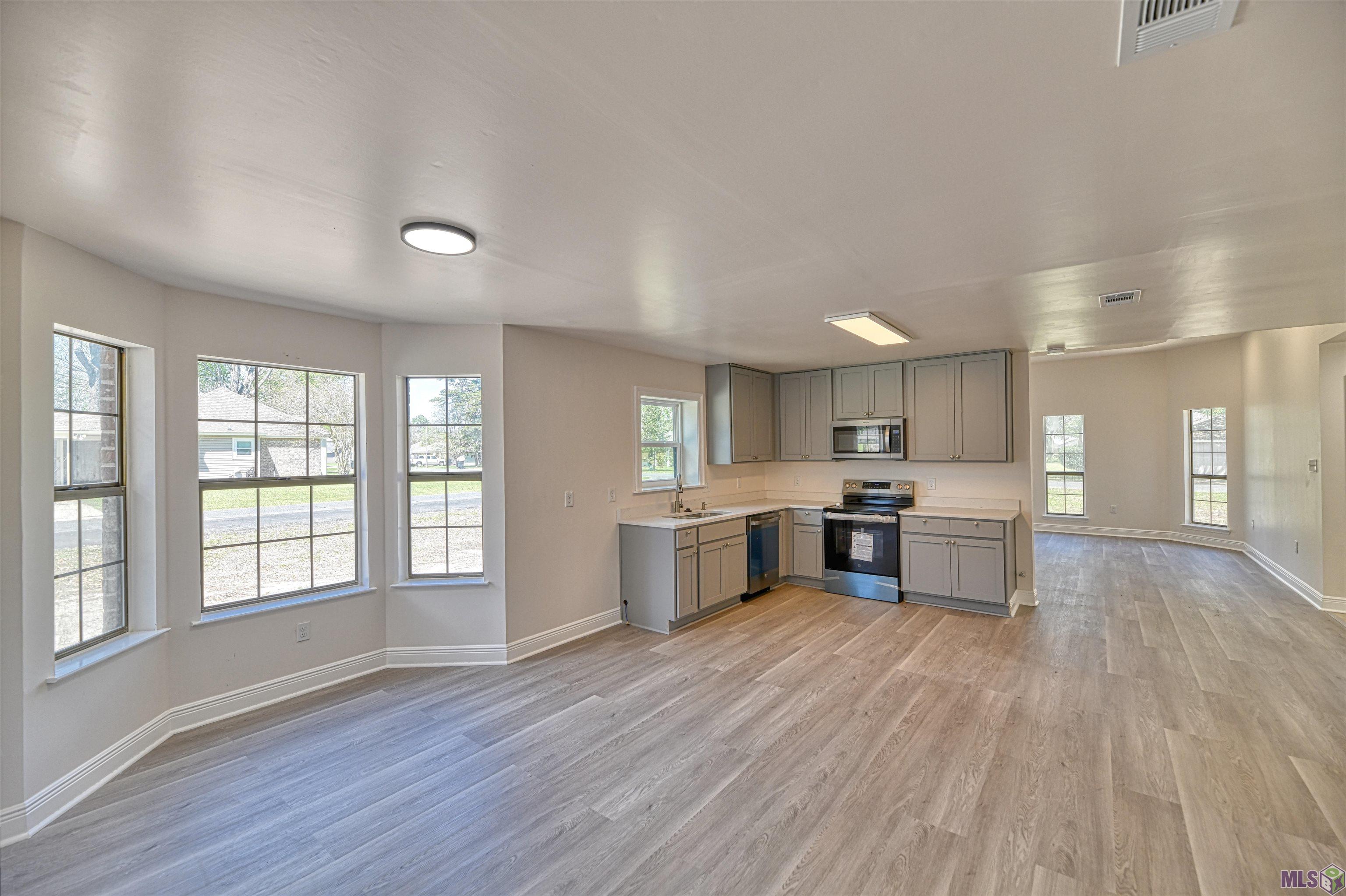 7618 Chairman Avenue Baton Rouge, LA 70817 - Photo 9 of 19