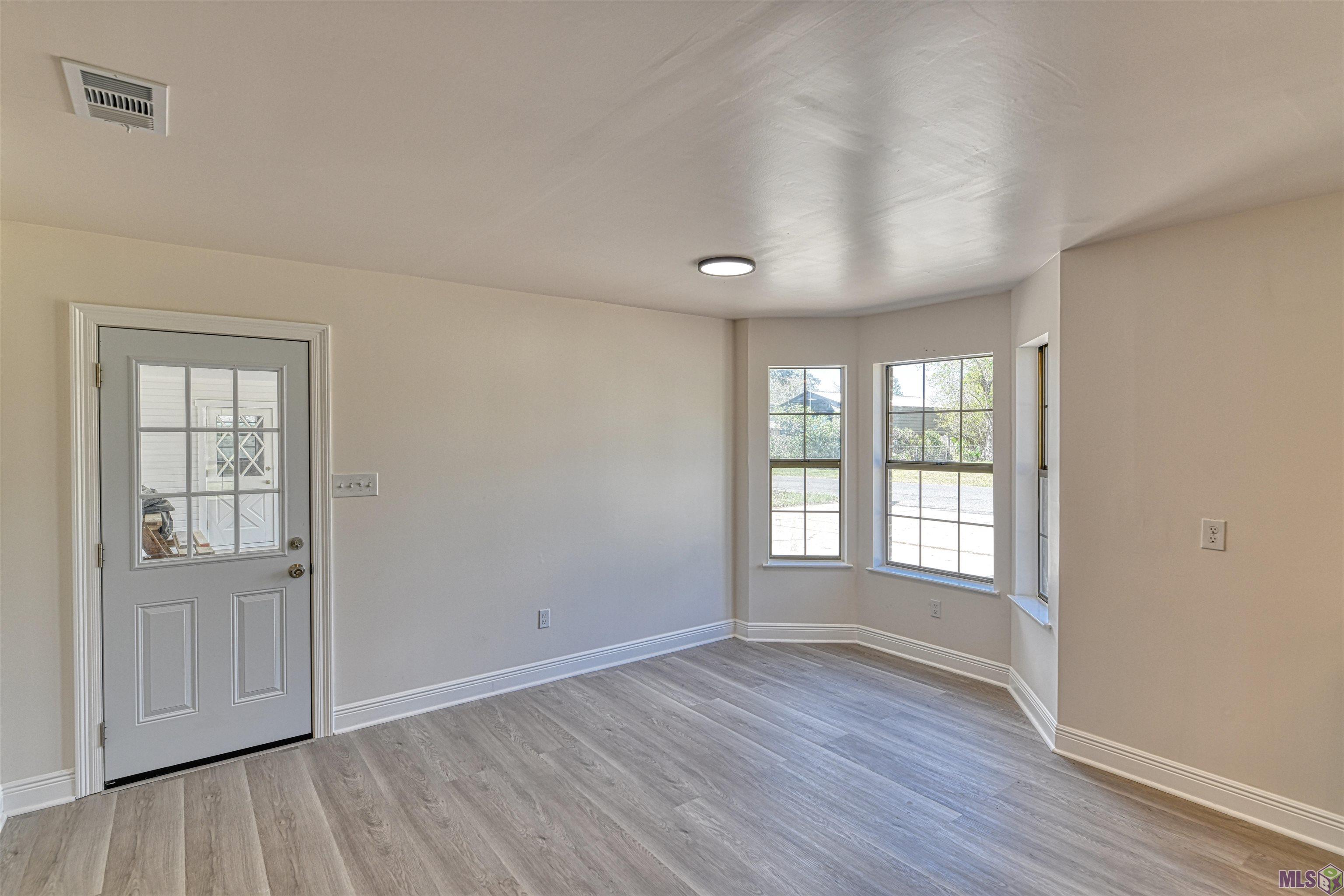 7618 Chairman Avenue Baton Rouge, LA 70817 - Photo 10 of 19