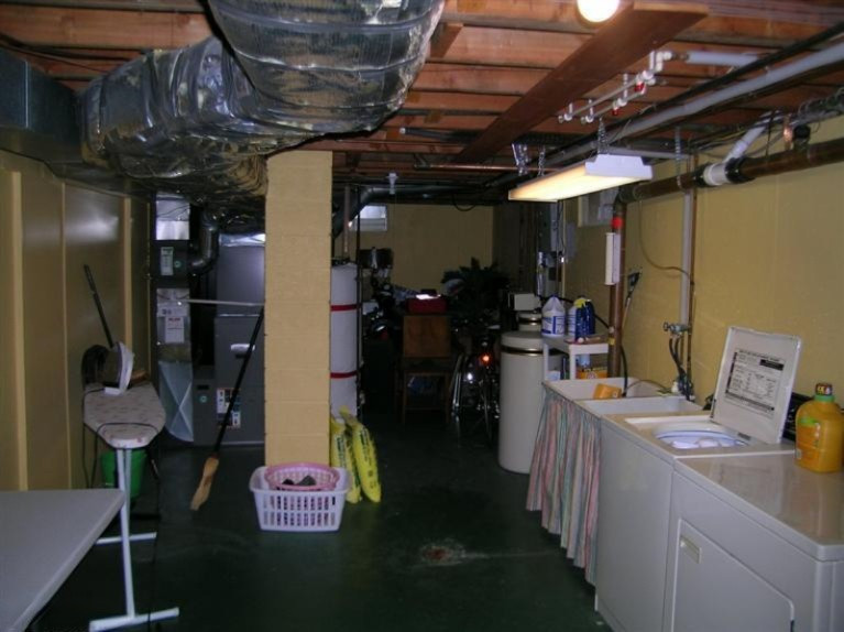 906 Pine Street Three Rivers, MI 49093 - Photo 16 of 22 Additional Photo