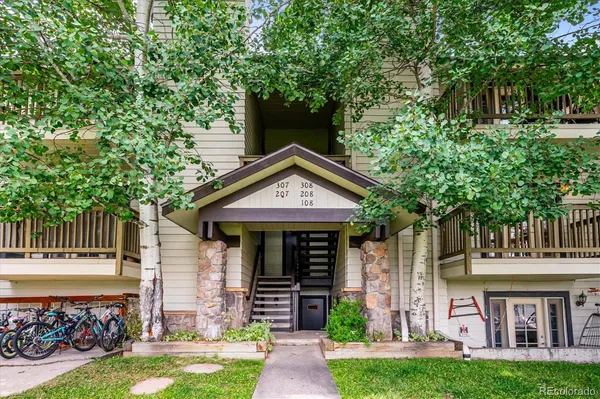 $369,000 | 29656 Buffalo Park Road, Unit 208, Evergreen, CO 80439