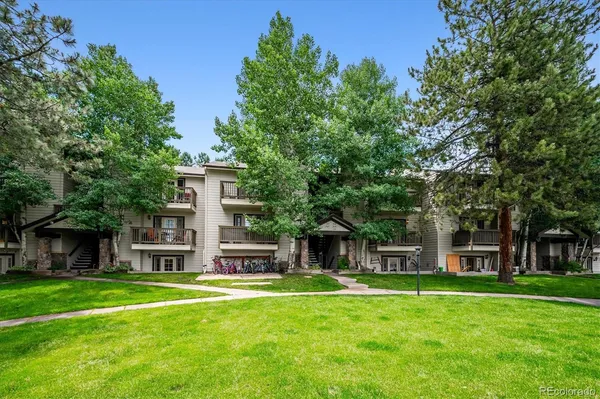 $369,000 | 29656 Buffalo Park Road, Unit 208, Evergreen, CO 80439