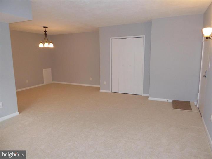 55 Skyhill Road, Unit 201 Alexandria, VA 22314 - Photo 11 of 19