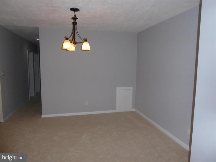 55 Skyhill Road, Unit 201 Alexandria, VA 22314 - Photo 9 of 19 Dining Room