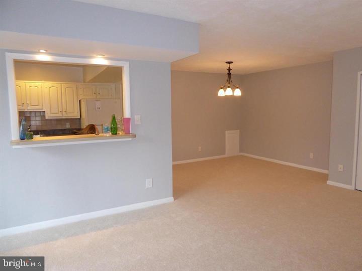 55 Skyhill Road, Unit 201 Alexandria, VA 22314 - Photo 10 of 19