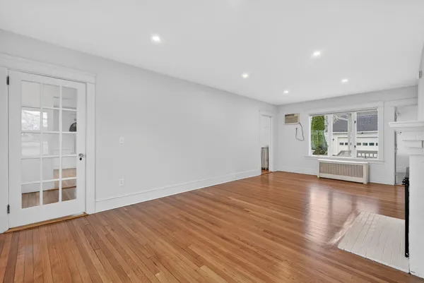 $625,000 | 930 Forest Avenue, Portland, ME 04103