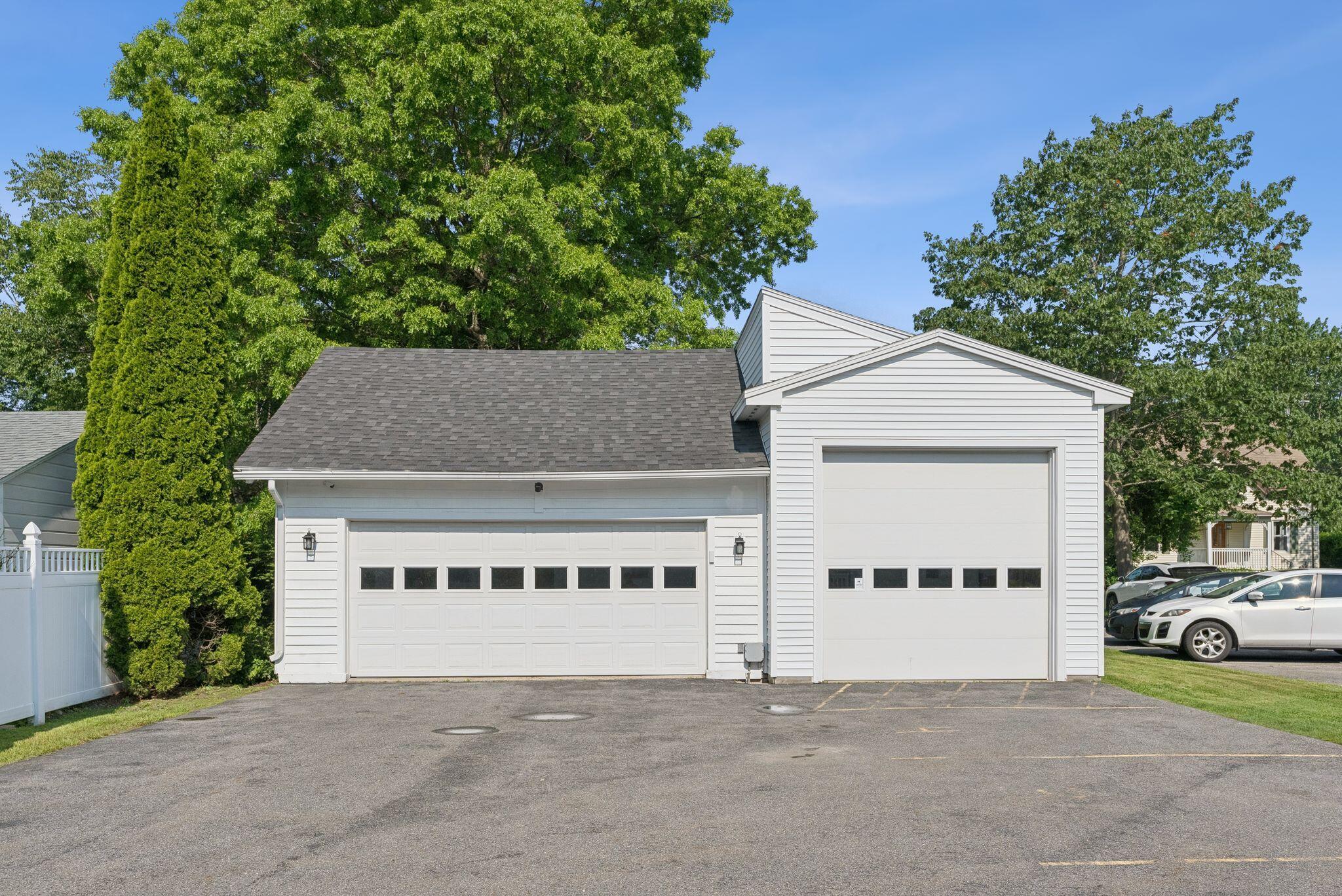 930 Forest Avenue Portland, ME 04103 - Photo 5 of 35 9_DSC09381