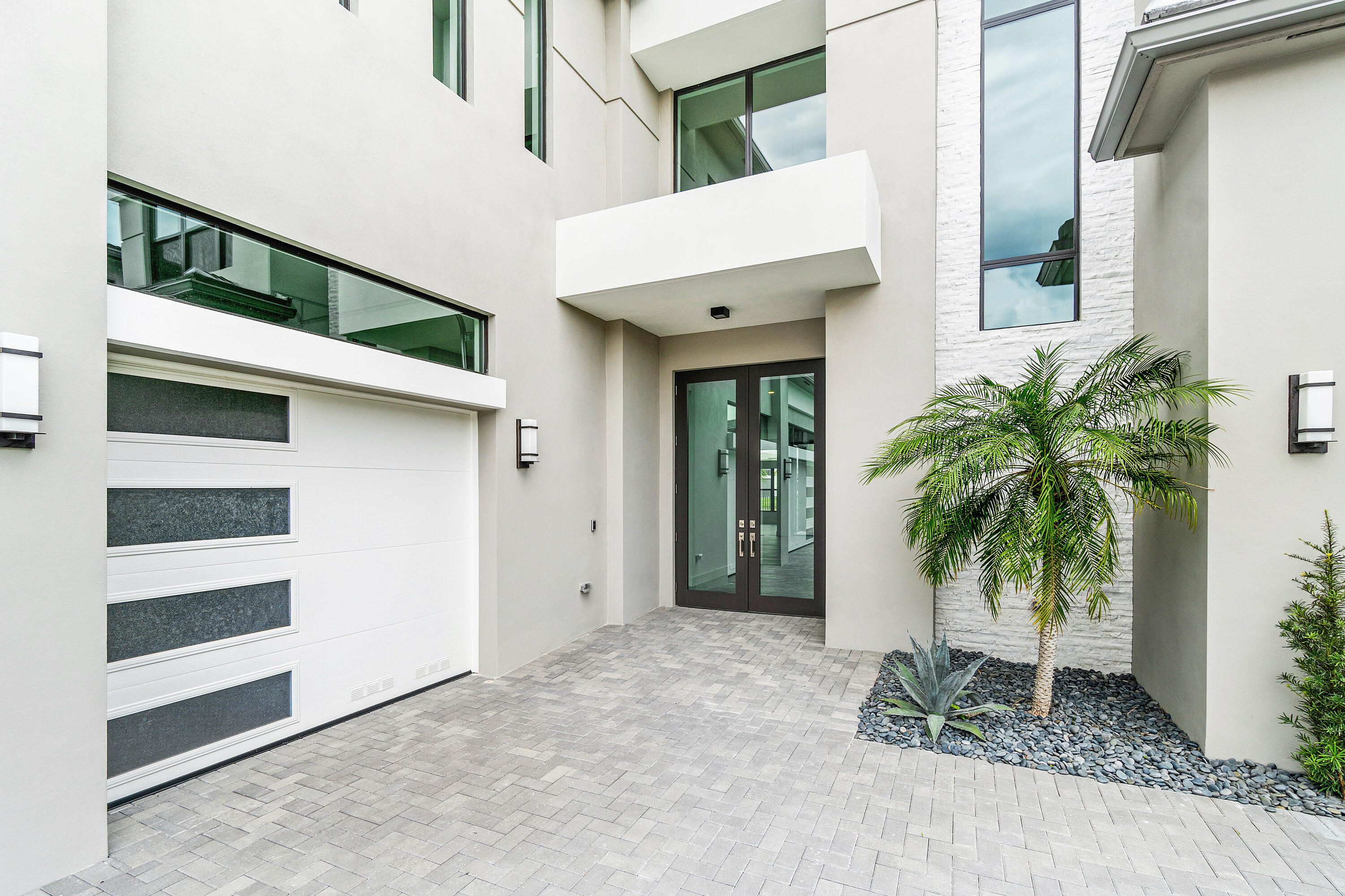 9491 Riverside Pk Drive Boca Raton, FL 33434 - Photo 3 of 62 005-9491RiversideParkDrive-BocaRaton-FL-