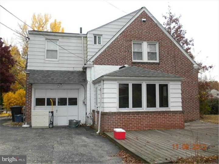 17 Chester Road Wallingford, PA 19086 - Photo 2 of 10