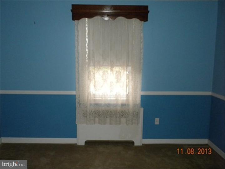 17 Chester Road Wallingford, PA 19086 - Photo 4 of 10