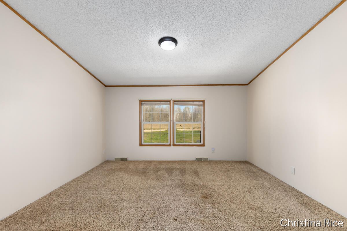 1397 Youngs Road Orleans, MI 48865 - Photo 11 of 29 1397-Youngs_009