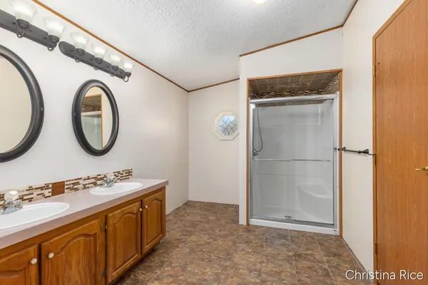 $285,000 | 1397 Youngs Road, Orleans, MI 48865
