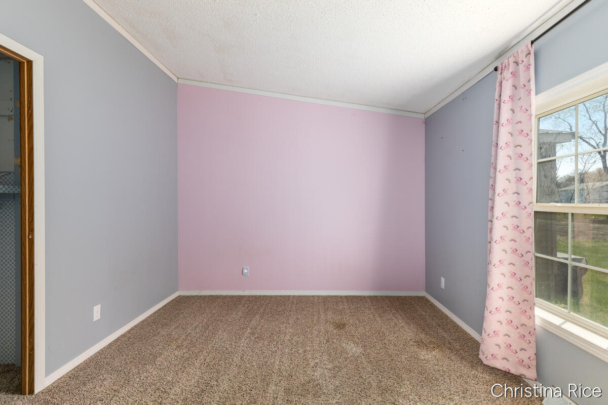 1397 Youngs Road Orleans, MI 48865 - Photo 17 of 29 1397-Youngs_014