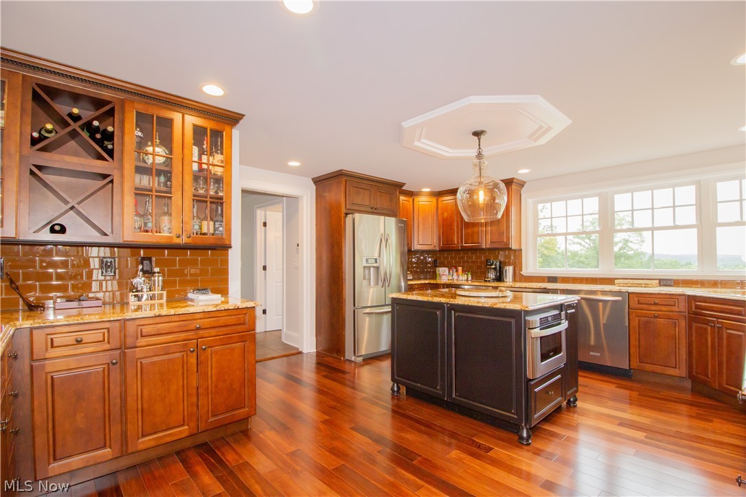 8853 Mentor Road Mentor, OH 44060 - Photo 14 of 35 Gallery Image 14