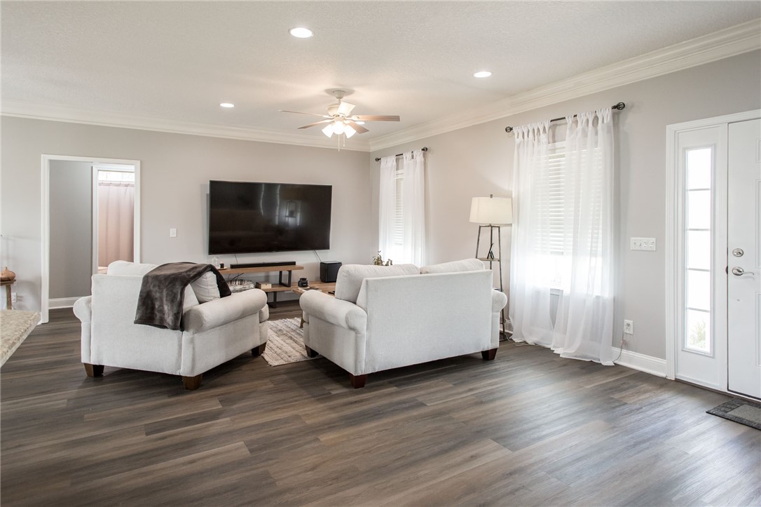 3551 St Johns Church Road Blackshear, GA 31516 - Photo 9 of 38