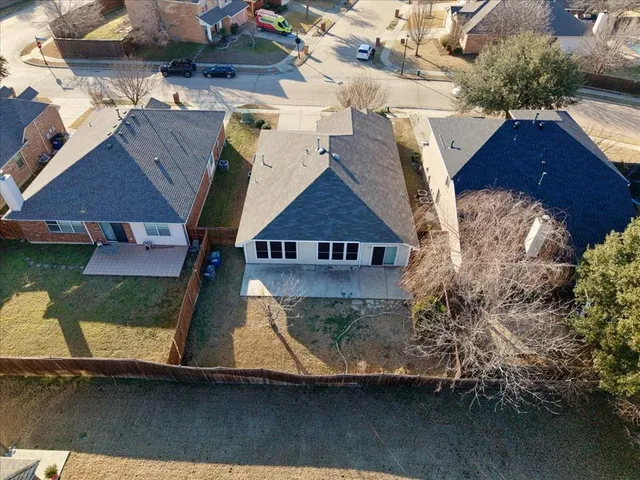 $359,500 | 5012 Willow Bend Lane, Sachse, TX 75048