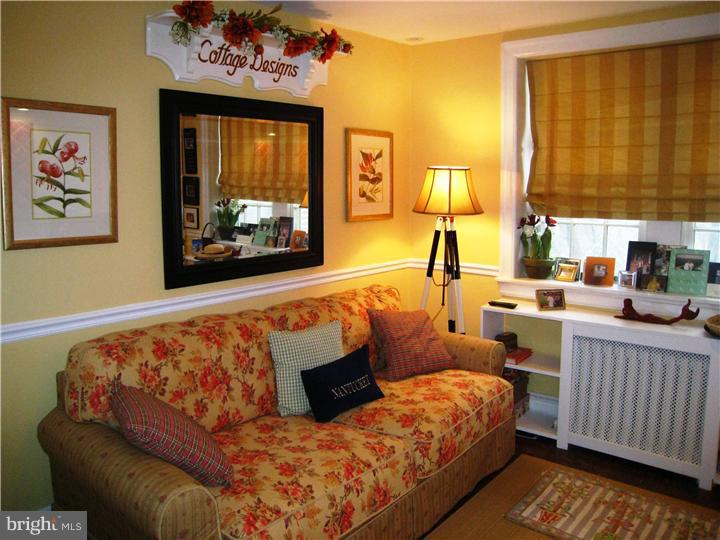 5 West Hampton Road Philadelphia, PA 19118 - Photo 16 of 25 Bedroom 3