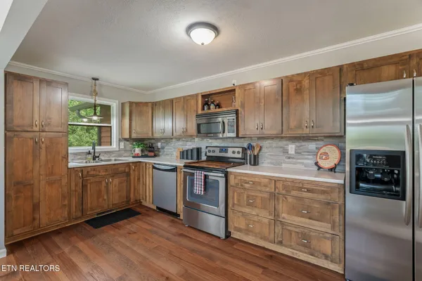 $615,900 | 124 Beard Lane, Kingston, TN 37763