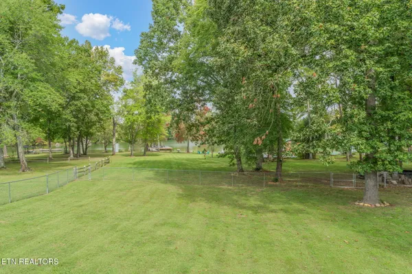 $615,900 | 124 Beard Lane, Kingston, TN 37763