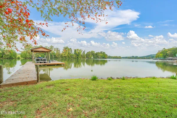 $615,900 | 124 Beard Lane, Kingston, TN 37763