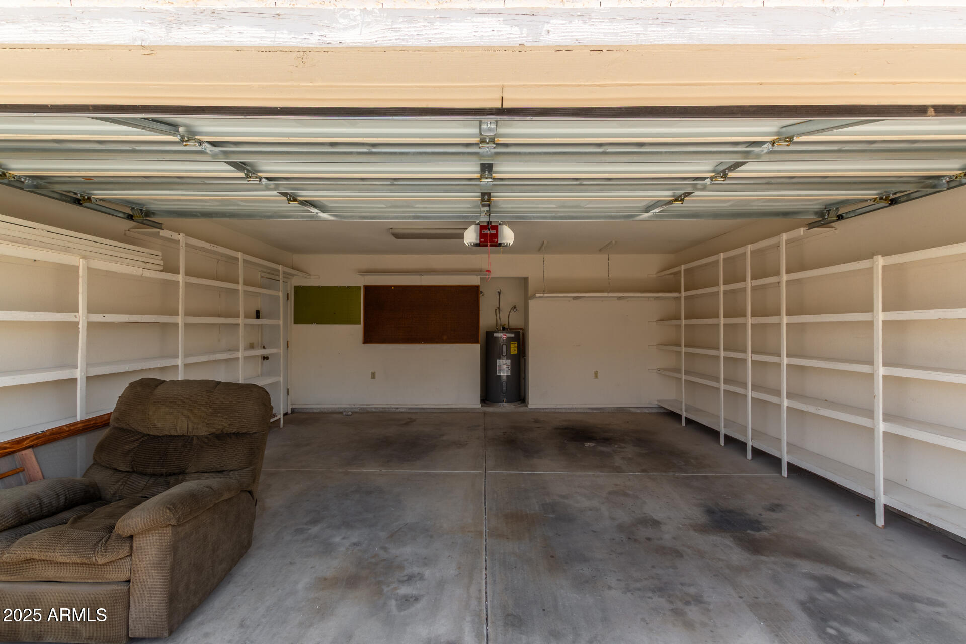4313 North 29th Way Phoenix, AZ 85016 - Photo 25 of 31 Spacious 2-Car Garage