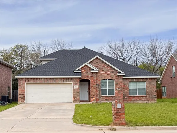 $2,750 | 1212 Maple Terrace Drive, Mansfield, TX 76063