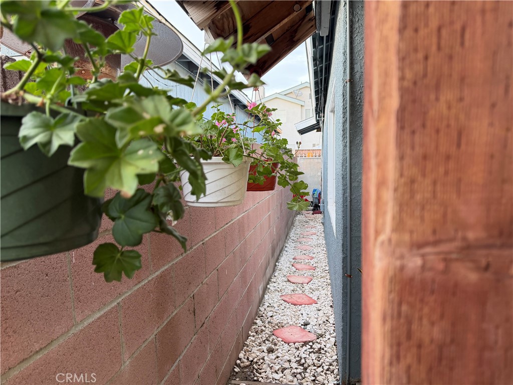 1454 East 215th Street Carson, CA 90745 - Photo 21 of 29