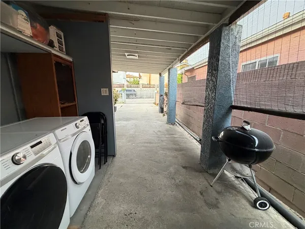 $645,000 | 1454 East 215th Street, Carson, CA 90745