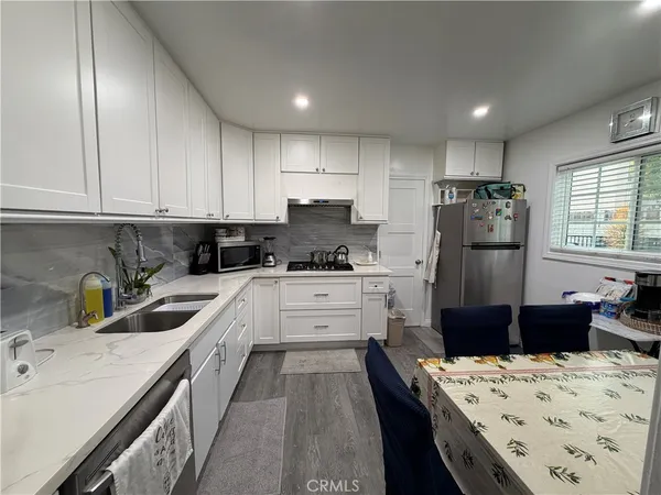 $645,000 | 1454 East 215th Street, Carson, CA 90745