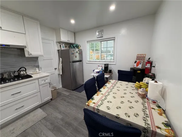 $645,000 | 1454 East 215th Street, Carson, CA 90745