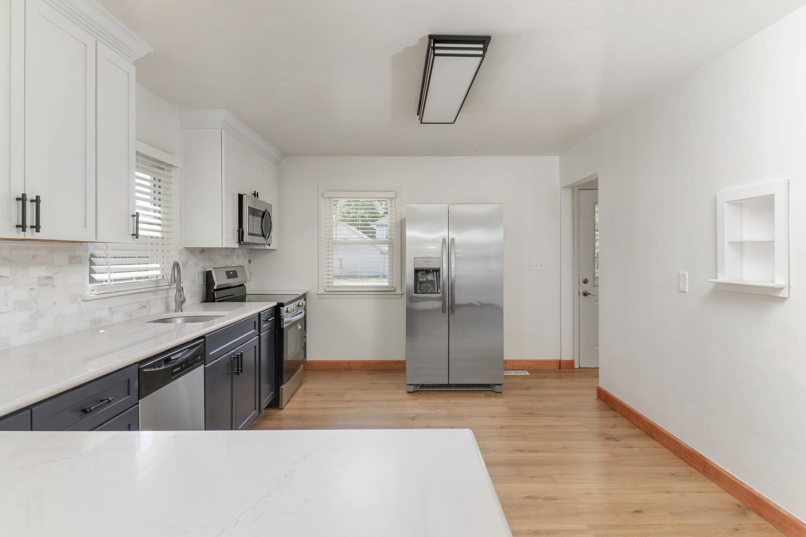 602 West 3rd Street Delavan, IL 61734 - Photo 8 of 47