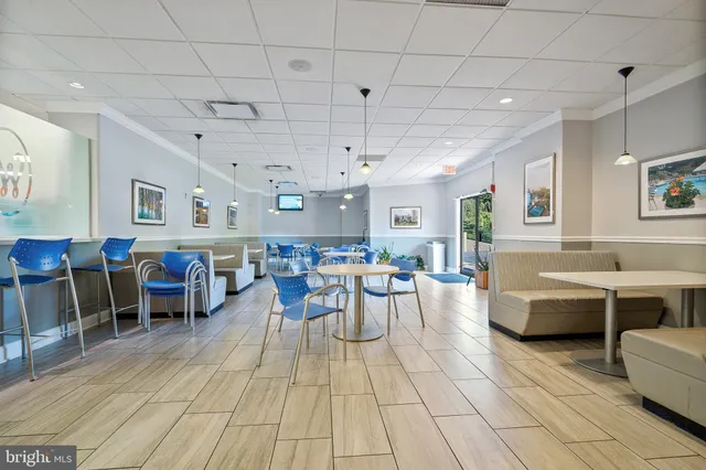 $3,000 | 307 Yoakum Parkway, Unit 609, Alexandria, VA 22304