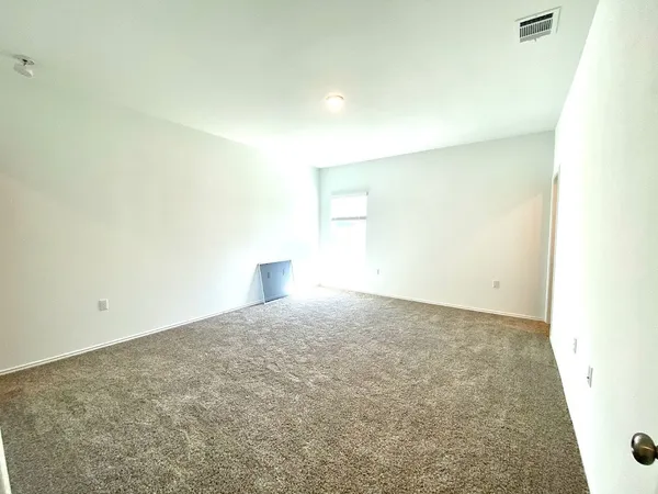 $1,900 | 14217 Sandrock Bend, Manor, TX 78653