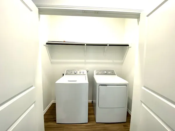 $1,900 | 14217 Sandrock Bend, Manor, TX 78653