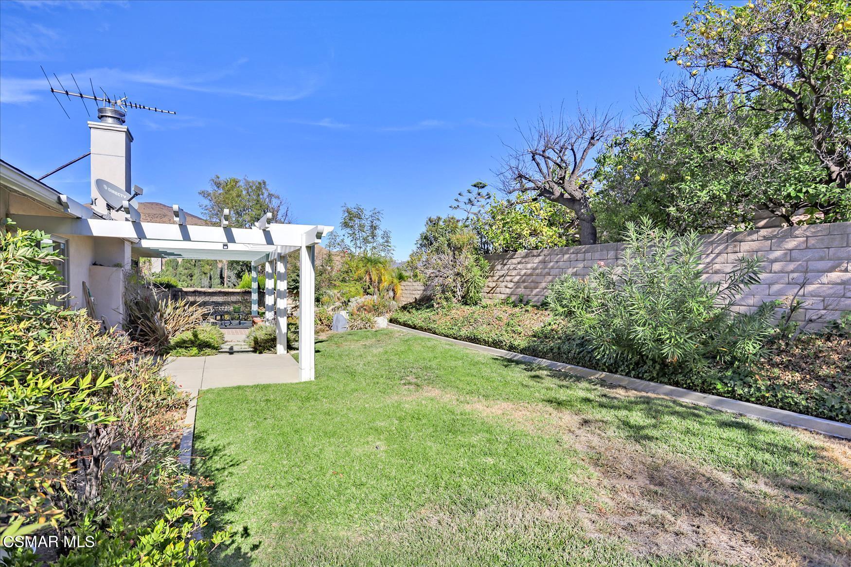 12100 Bowmore Avenue Porter Ranch, CA 91326 - Photo 21 of 24 29_f8-280322-297643-33