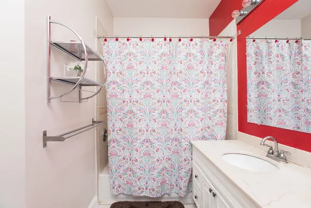 $389,900 | 255 Broadway, Unit 207, Bayonne, NJ 07002