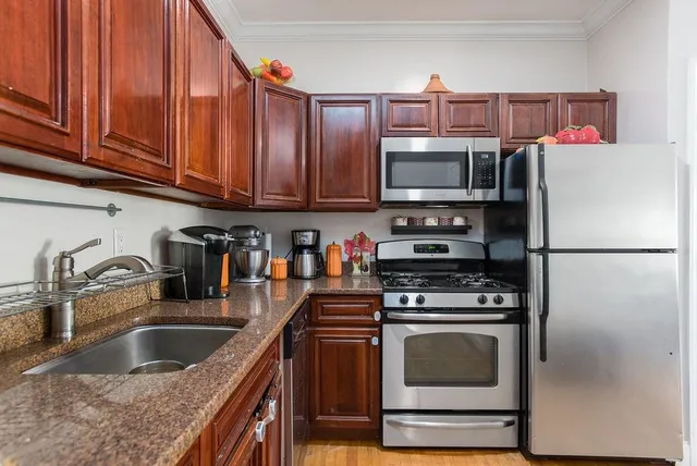 $389,900 | 255 Broadway, Unit 207, Bayonne, NJ 07002