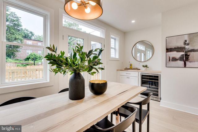 $1,100,000 | 4211 3rd Street Northwest, Washington, DC 20011