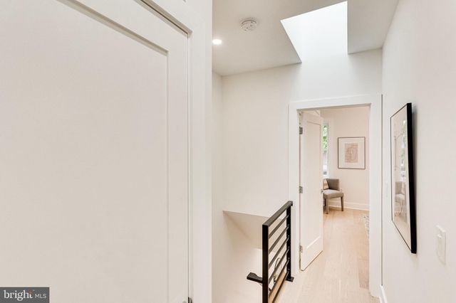 $1,100,000 | 4211 3rd Street Northwest, Washington, DC 20011