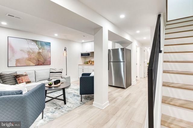 $1,100,000 | 4211 3rd Street Northwest, Washington, DC 20011