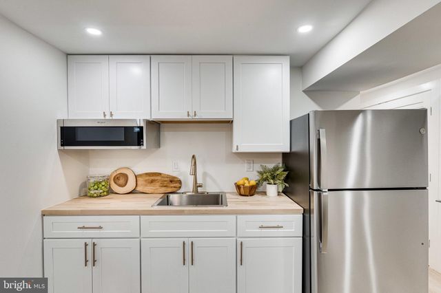 $1,100,000 | 4211 3rd Street Northwest, Washington, DC 20011