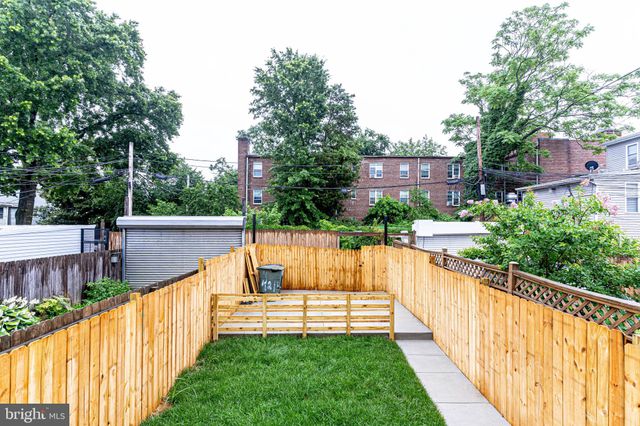 $1,100,000 | 4211 3rd Street Northwest, Washington, DC 20011