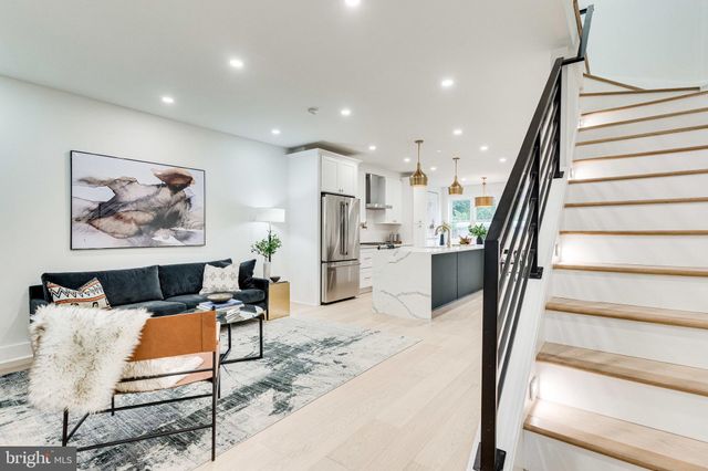 $1,100,000 | 4211 3rd Street Northwest, Washington, DC 20011