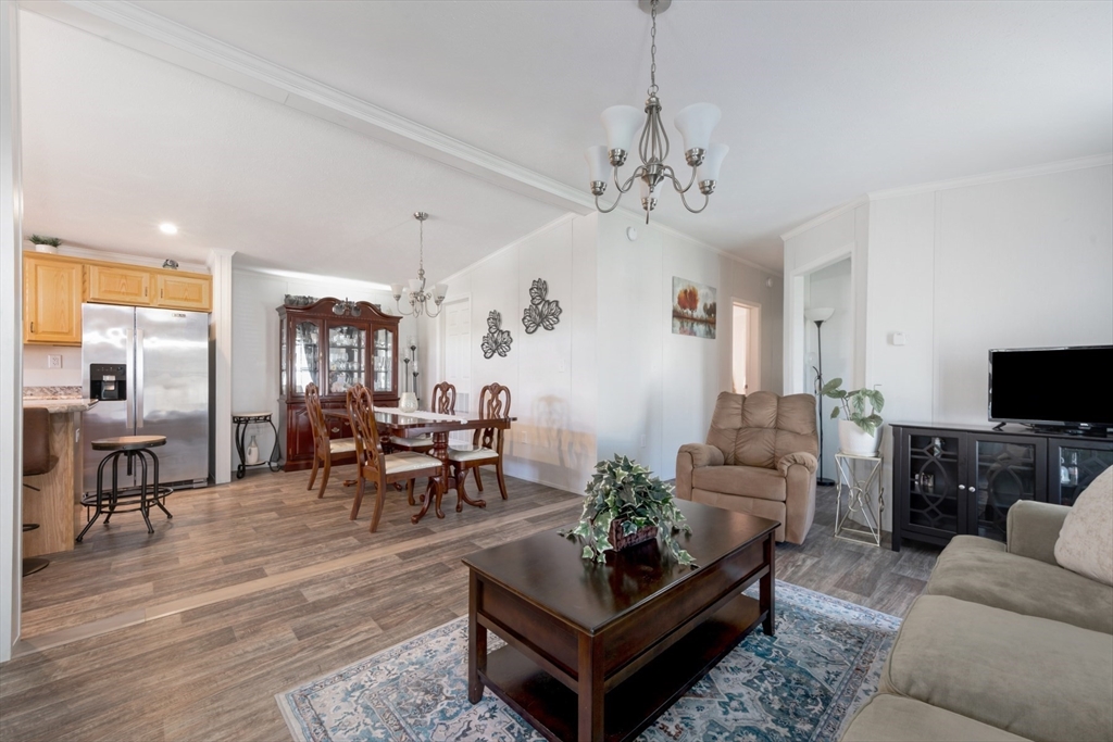21 Jason Way West Bridgewater, MA 02379 - Photo 6 of 22