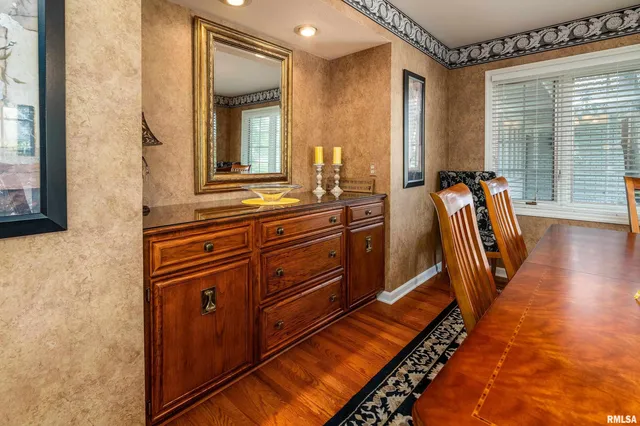 $1,250,000 | 15866 Moellers Road, Marion, IL 62959