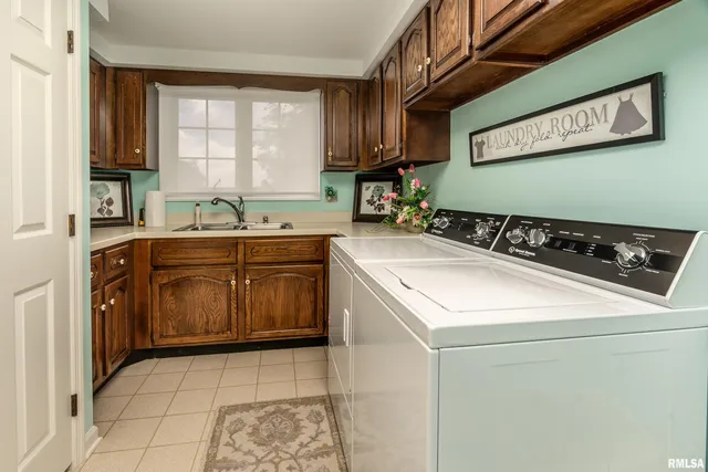 $1,250,000 | 15866 Moellers Road, Marion, IL 62959