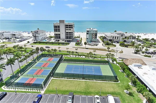 $2,995,000 | 26131 Hickory Boulevard, Unit 1N, Bonita Springs, FL 34134